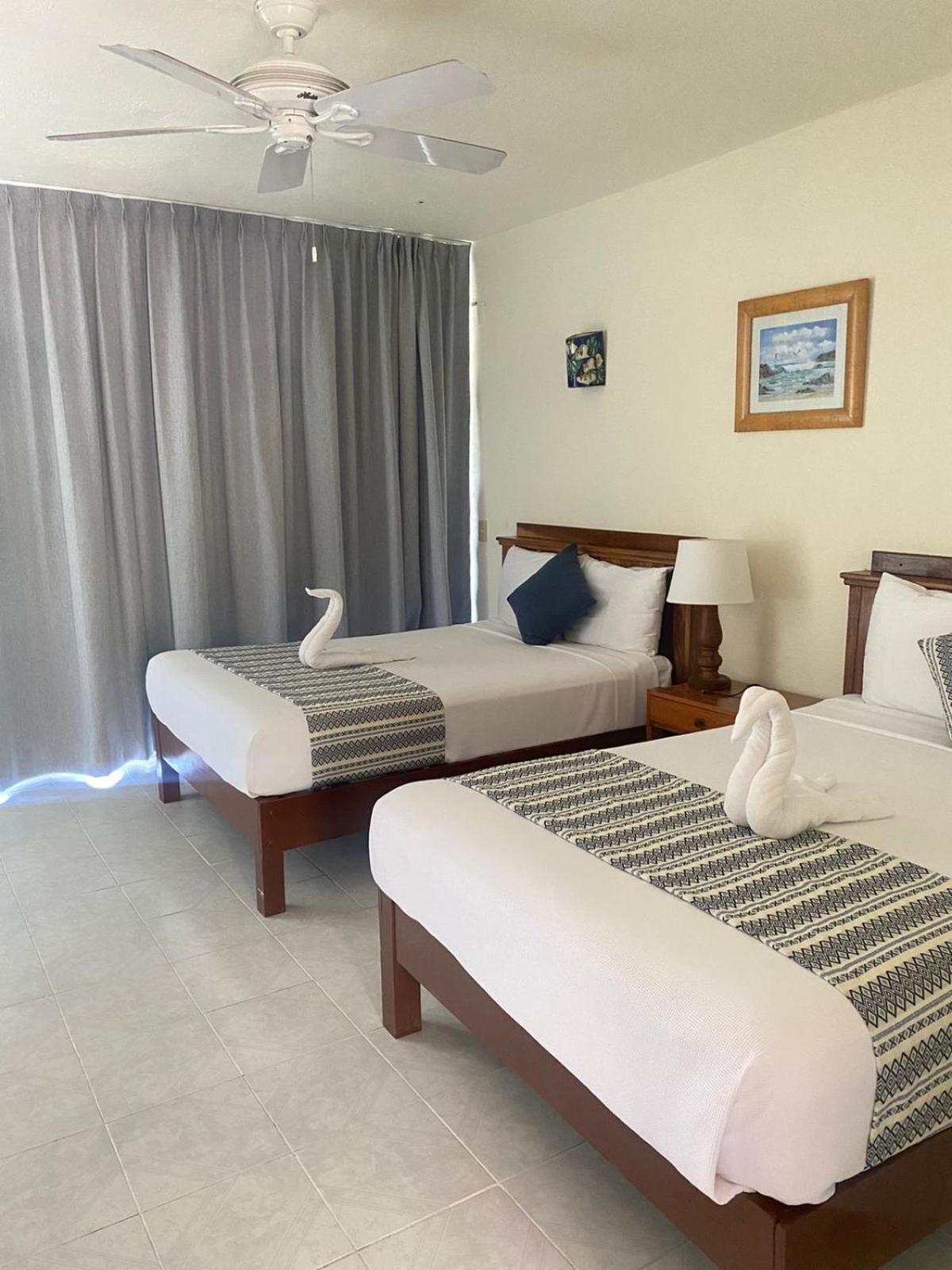 Hotel Villas Ema Zihuatanejo Luaran gambar
