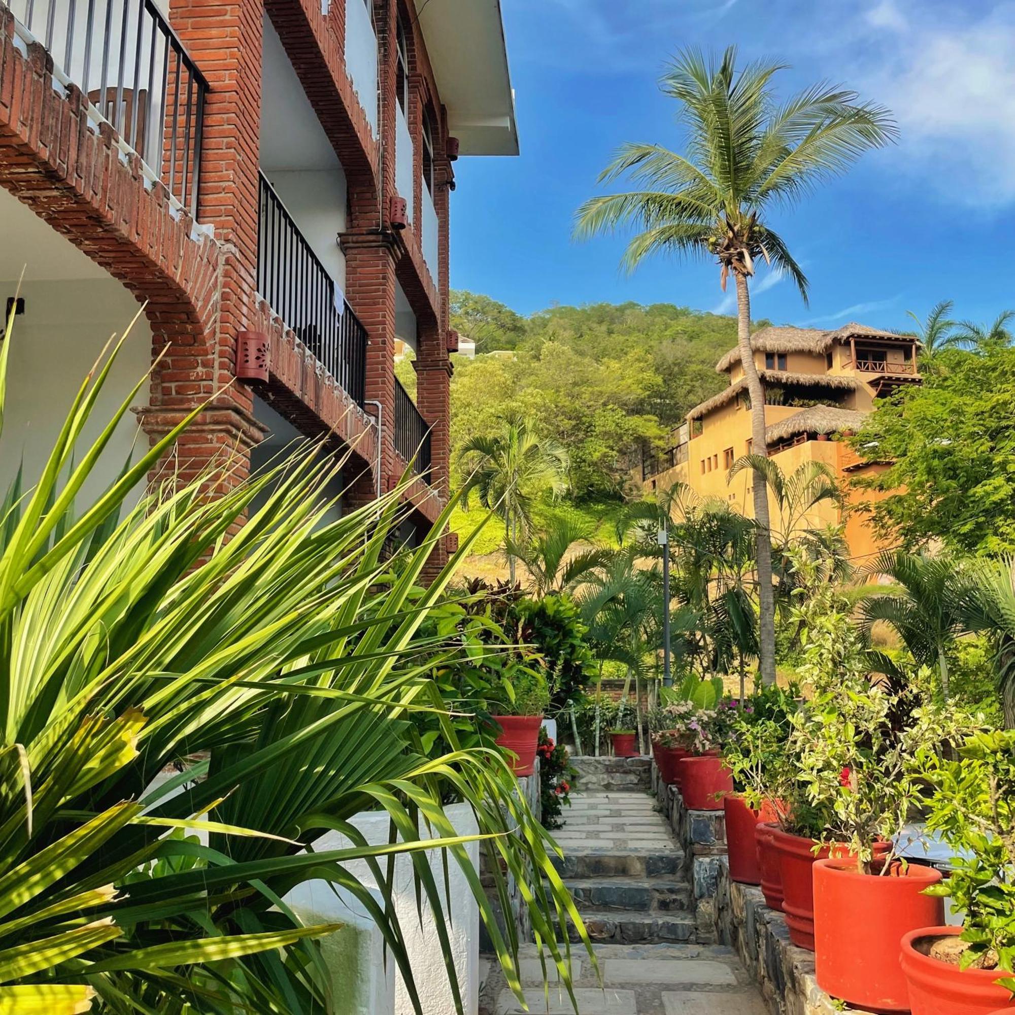 Hotel Villas Ema Zihuatanejo Luaran gambar