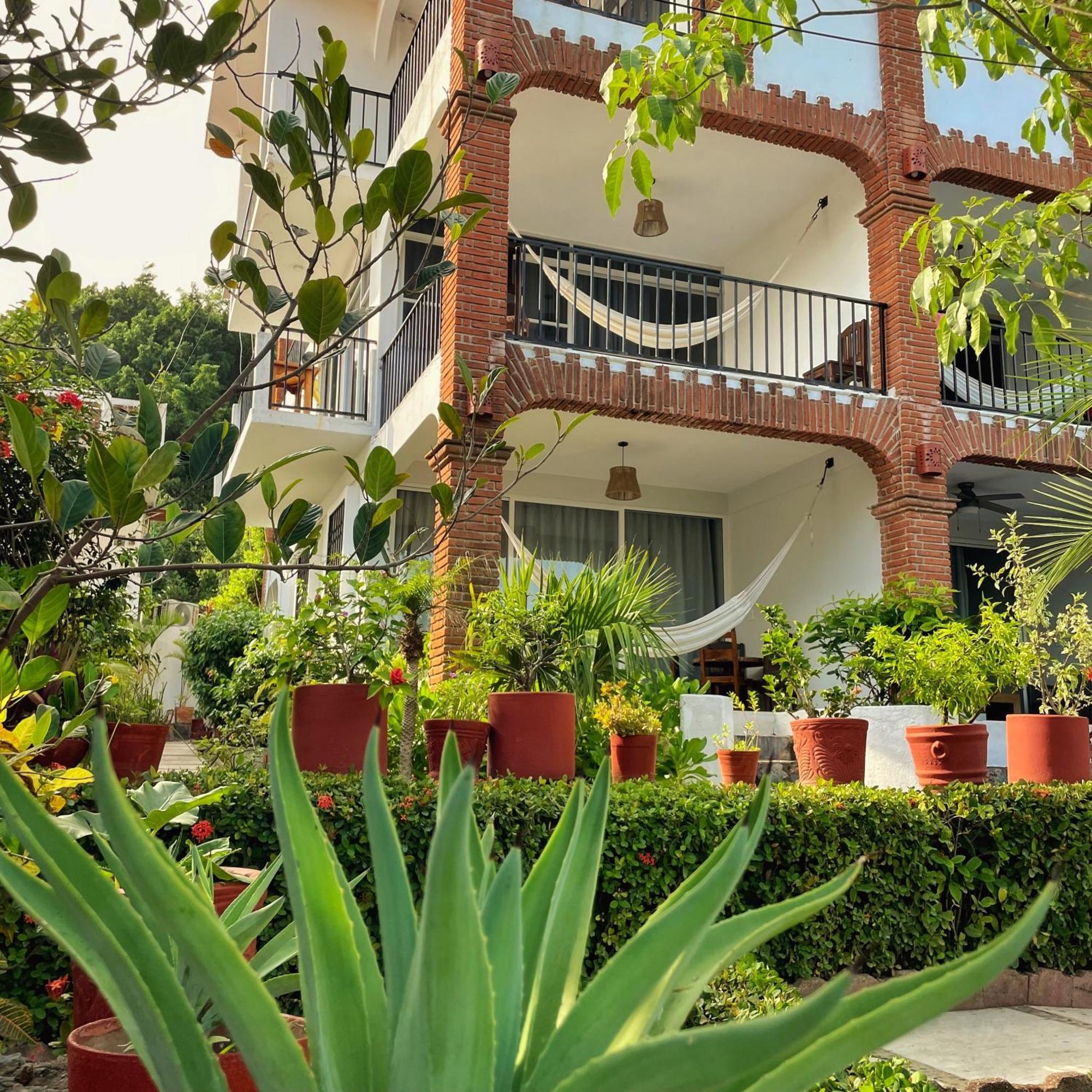 Hotel Villas Ema Zihuatanejo Luaran gambar