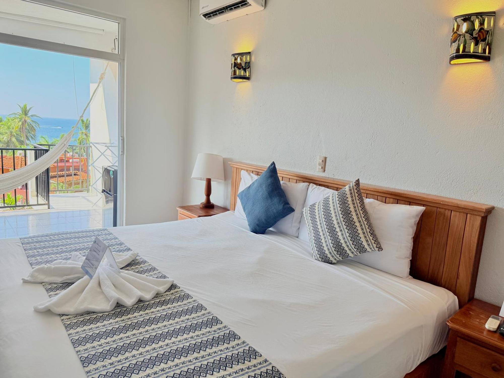 Hotel Villas Ema Zihuatanejo Luaran gambar